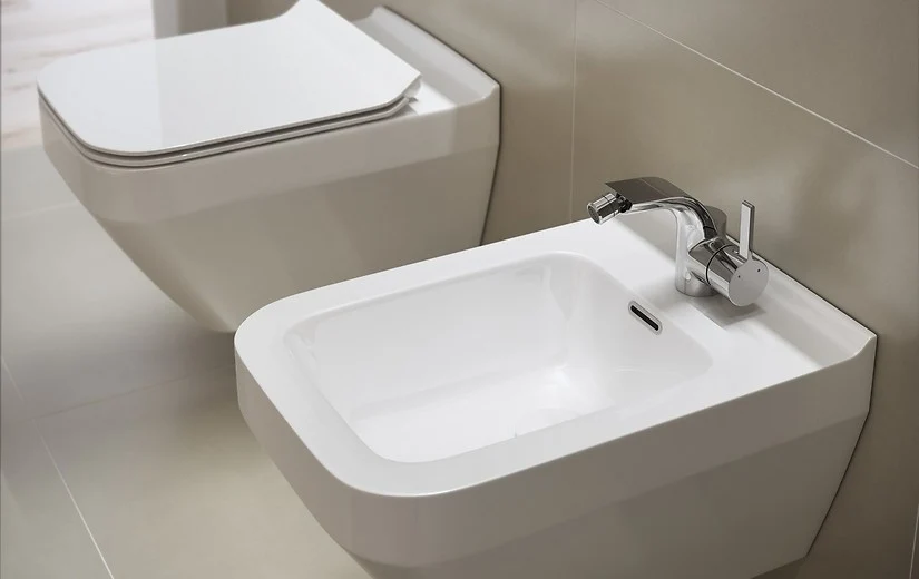 Тоалетна без ръб Crea Clean ON Cersanit