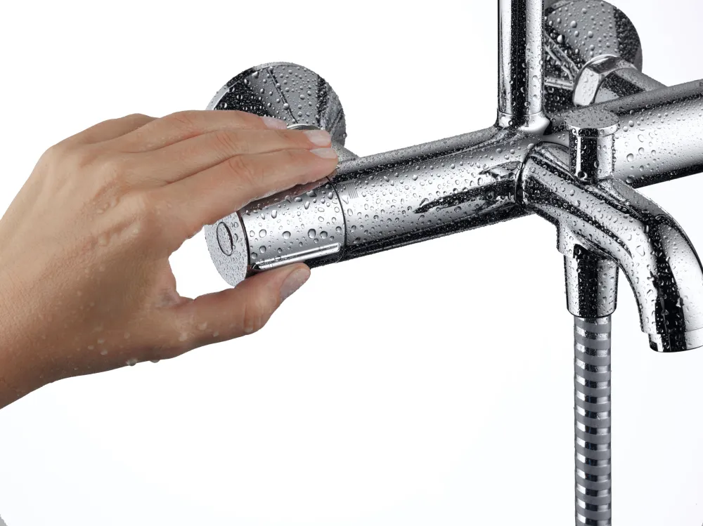 Hansgrohe Душ система с чучур Vernis Shape 230 1jet