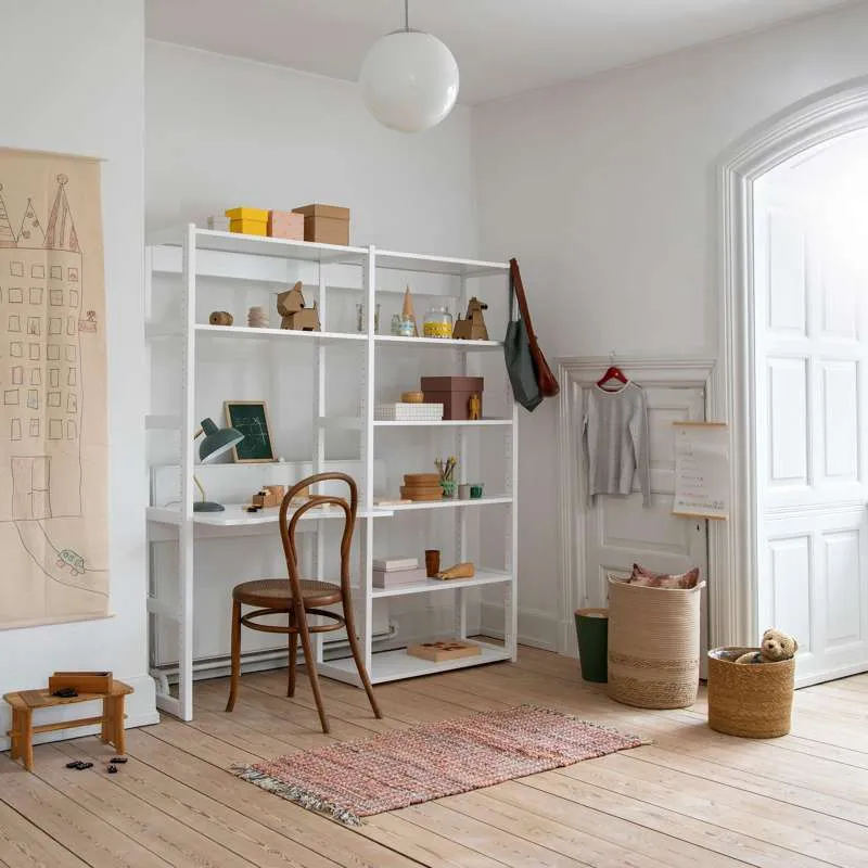Hoppekids STOREY - Sæt m. 8 Hylder og Skriveplade - 100 cm. - Hvid