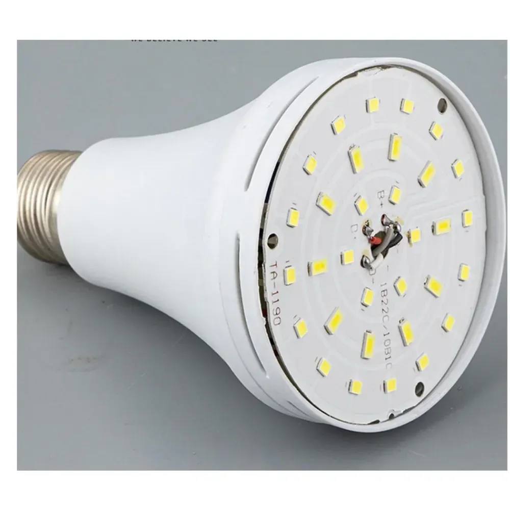 LED крушка за аварийно осветление - 9W
