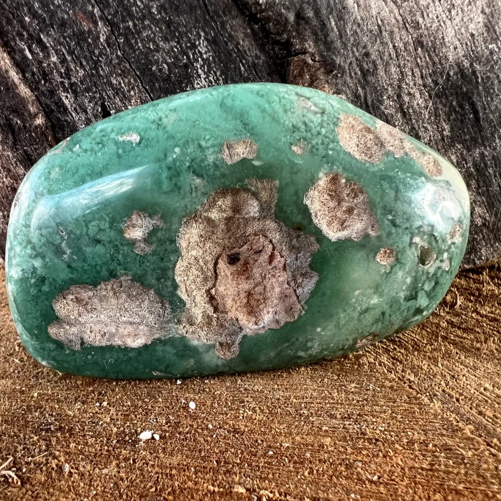 Emerald Palmstone Chrysoprase Model 9 от Зимбабве
