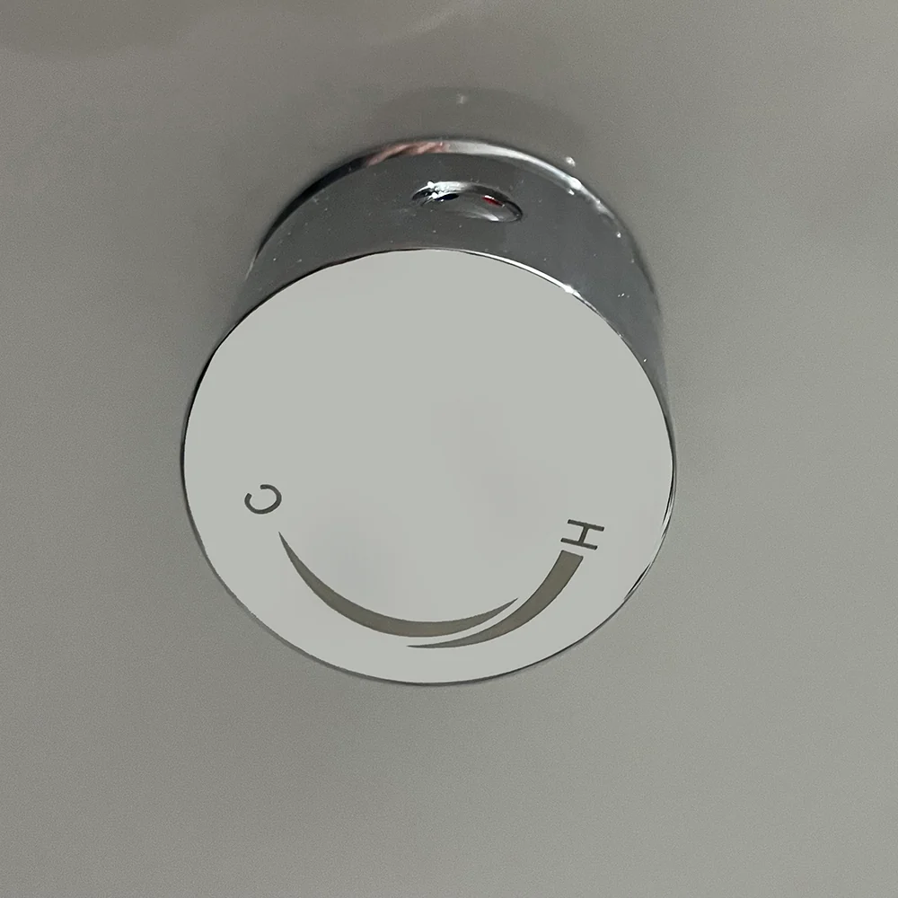Tornado конзолна тоалетна 4937W BIDET с биде и вграден смесител