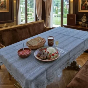 1540 Луксозна покривка за маса 150/220