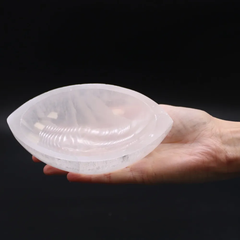 Селенитова купа, форма на око 15 cm