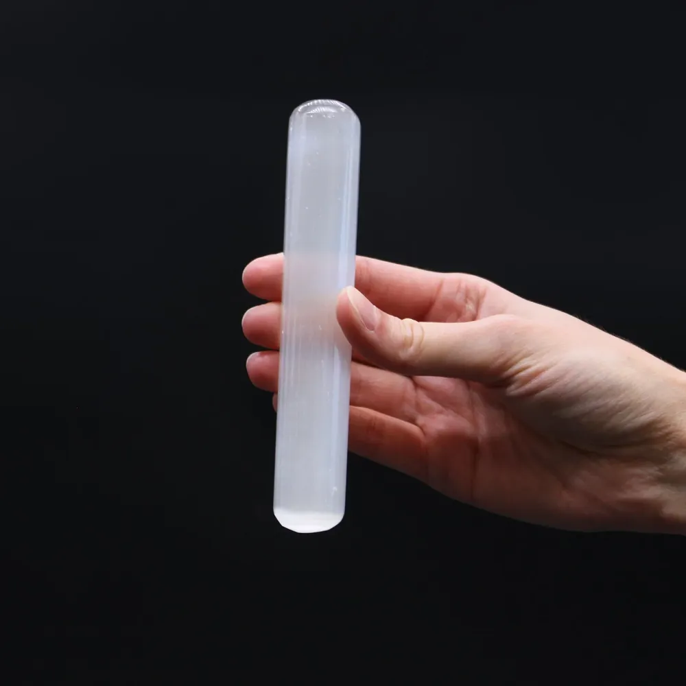 Кристална пръчка от селенит с заоблени краища 16 cm