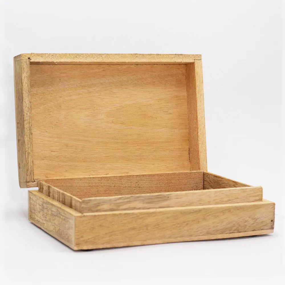 Голям правоъгълен кутия с лице на Буда, черно гравирана 21.5x14x6.3cm