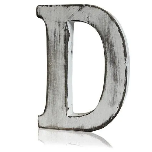 Дървена буква D