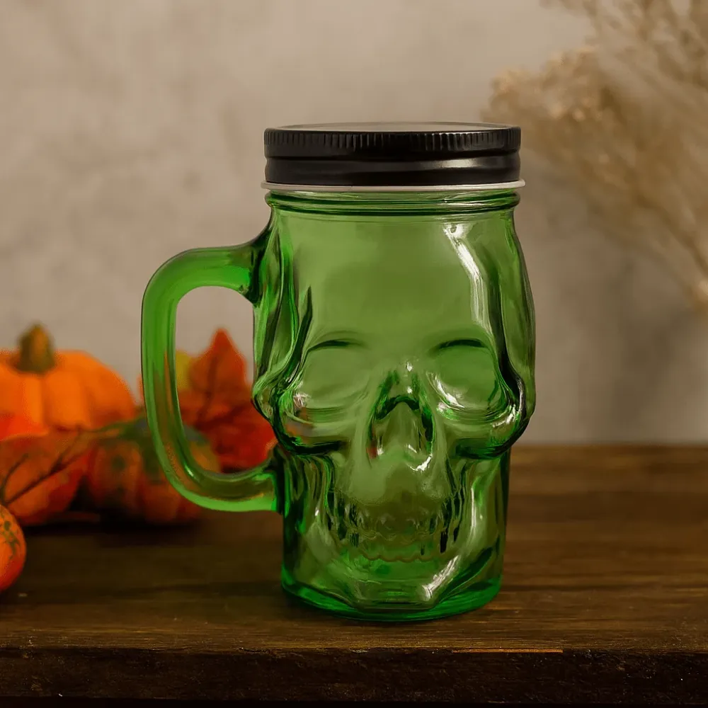 Черепна стъклена кана с капак зелена 450ml
