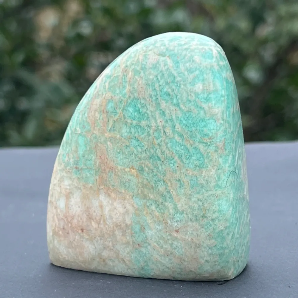 Амазонитна структура в свободна форма m6
