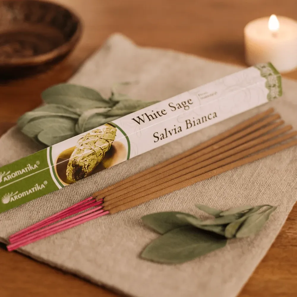 Бели сандалови пръчици за тамян 20 броя Aromatika