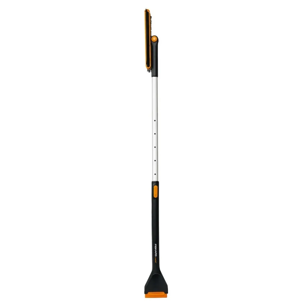 Телескопична въртяща се четка и стъргалка Fiskars X-series™ 96–121 см