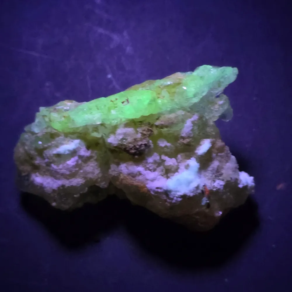Хиалит опал (Hyalite Opal) от Мексико – естествен минерален образец | Модел 6