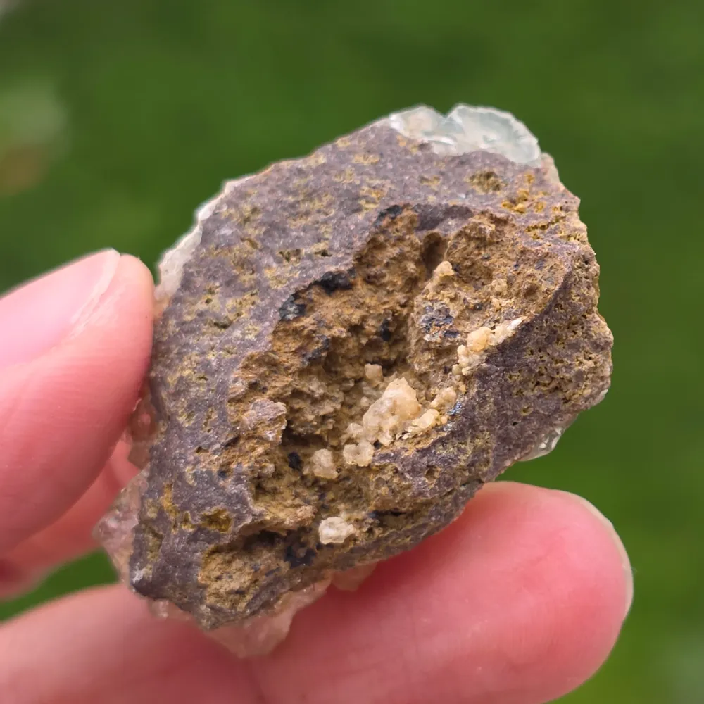 Хиалит опал (Hyalite Opal) от Мексико – естествен минерален образец | Модел 3
