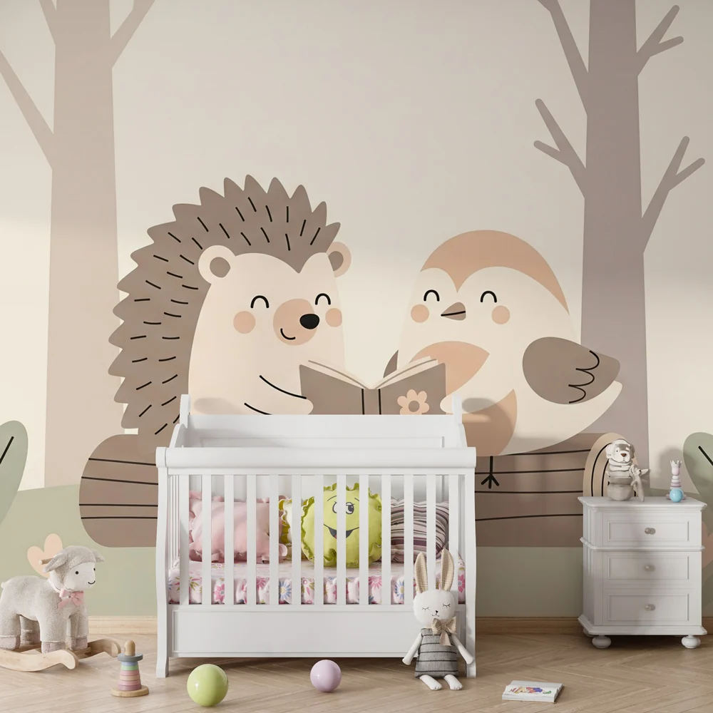 Kinderzimmer Tapete | Igel und Vogel lesen im Wald