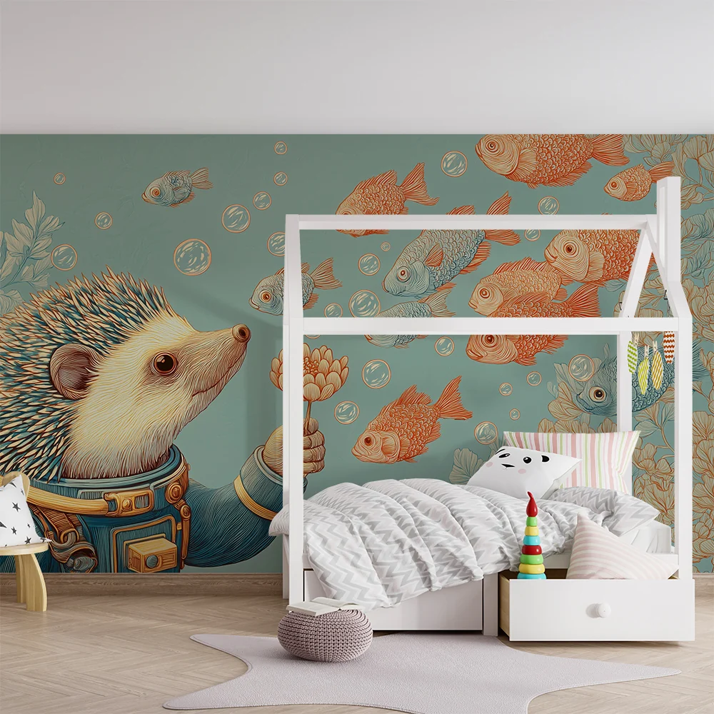 Kinderzimmer Tapete | Igel-Astronaut und bunte Fische einer aquatischen Welt