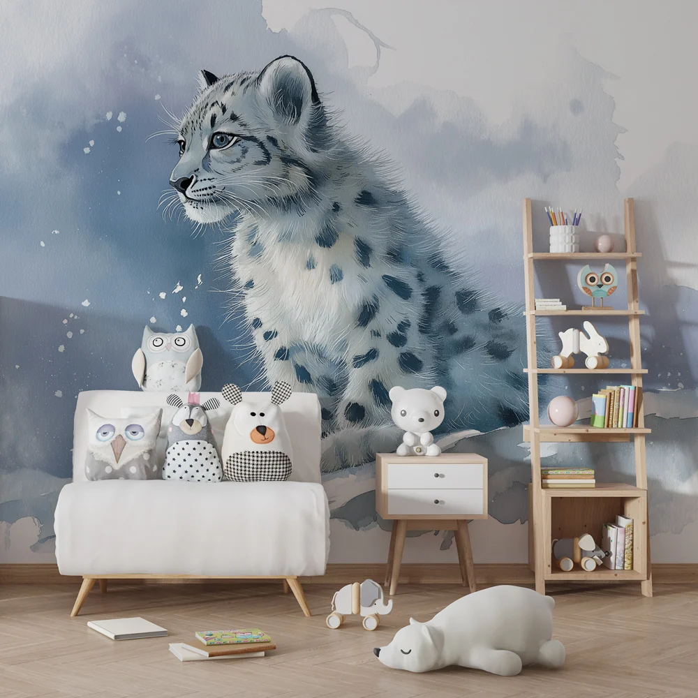 Kinderzimmer Tapete | Junger Schneeleopard einer winterlichen Landschaft
