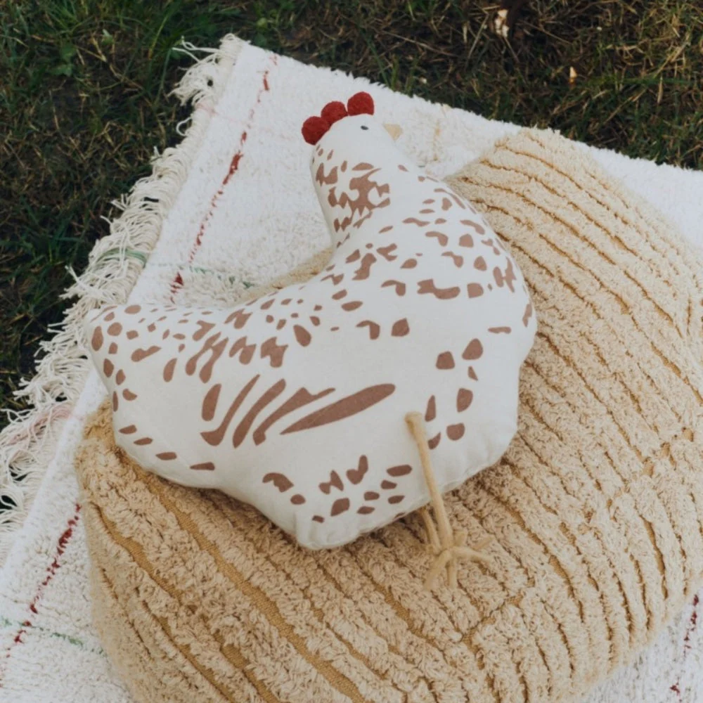 Lorena Canals Декоративна възглавница кокошка 36 cm