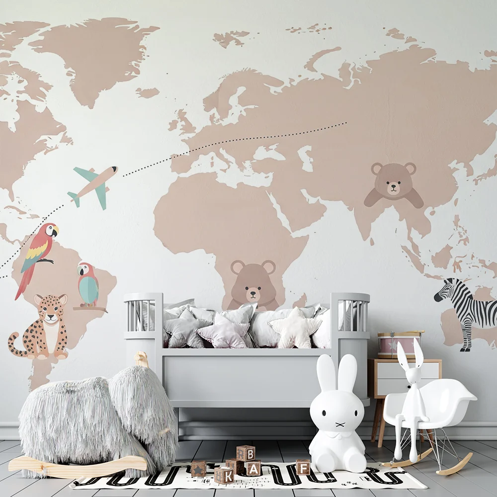Papel de parede crianç | Bege mapa do mundo com animais e avião