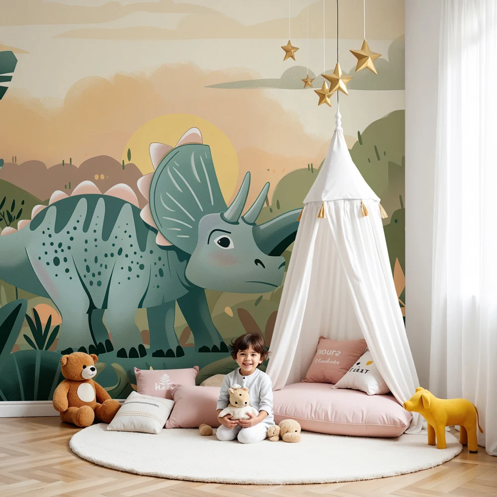 Papel de parede crianç - Divertido triceratops explorando selva nas cores do crepúsculo