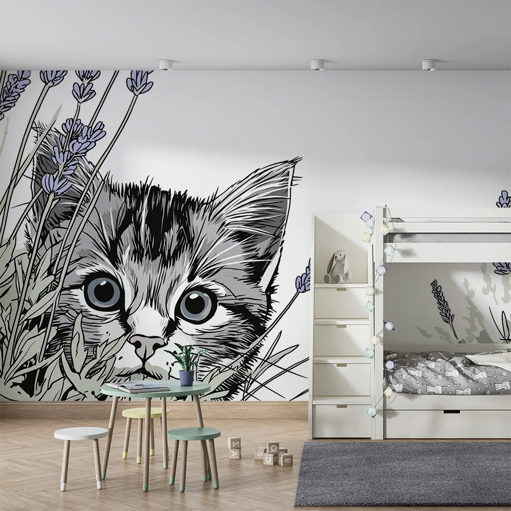 Papel de parede crianç | Gatinho curioso entre as lavandas