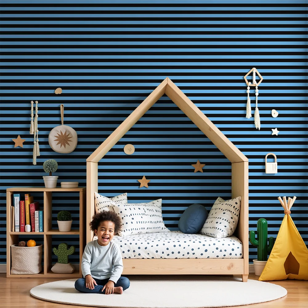 Papel de parede crianç | Pequenas riscas horizontais em azul e preto
