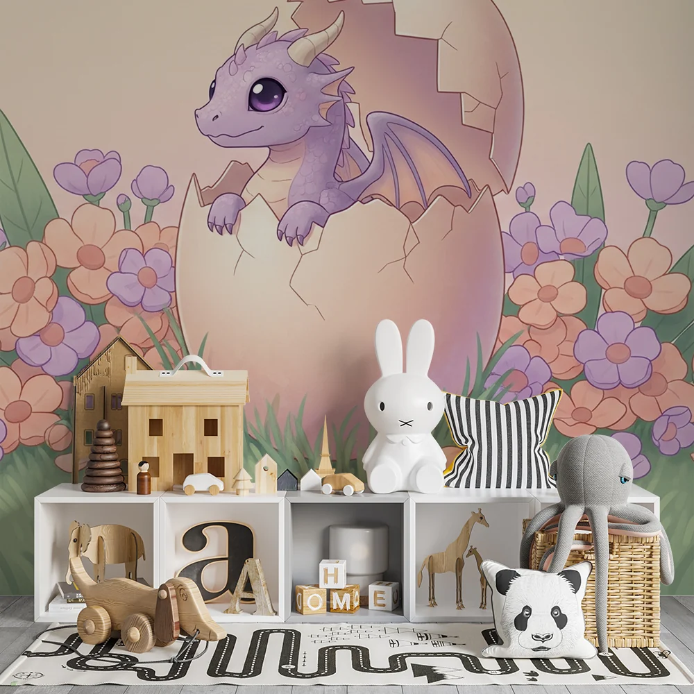 Papel de parede crianç | Pequeno dragão saindo do ovo no meio das flores