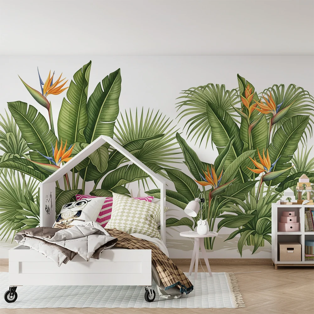 Papel de parede crianç | Plantas tropicais e flores exóticas em um cenário luxuriante