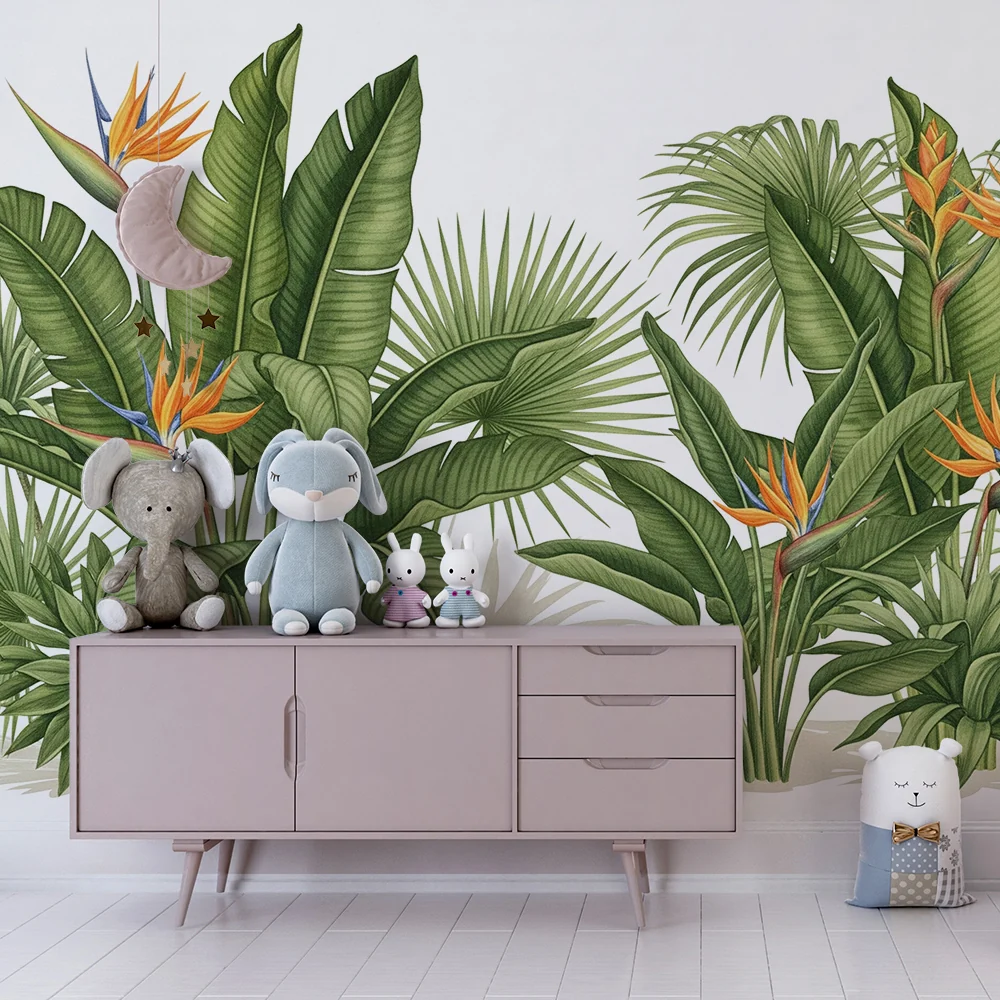 Papel de parede crianç | Plantas tropicais e flores exóticas em um cenário luxuriante