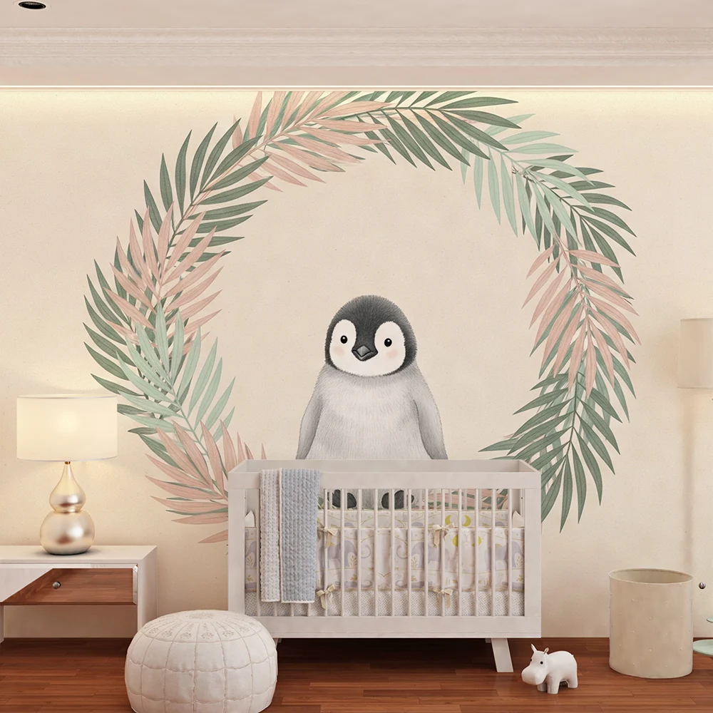 Papel de parede quarto bebê | Симпатичен пингвин, заобиколен от листа