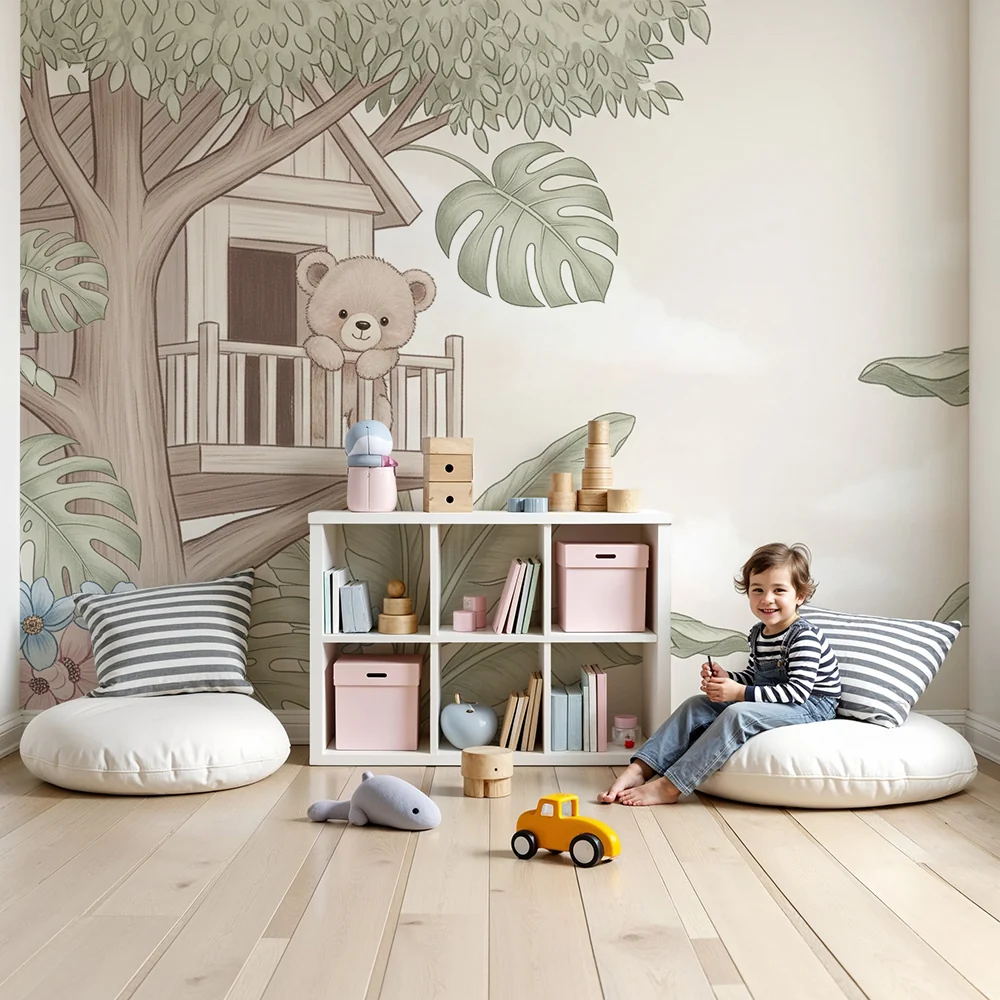 Papel de parede quarto bebê | Симпатичен мечо в къщичка на дървета