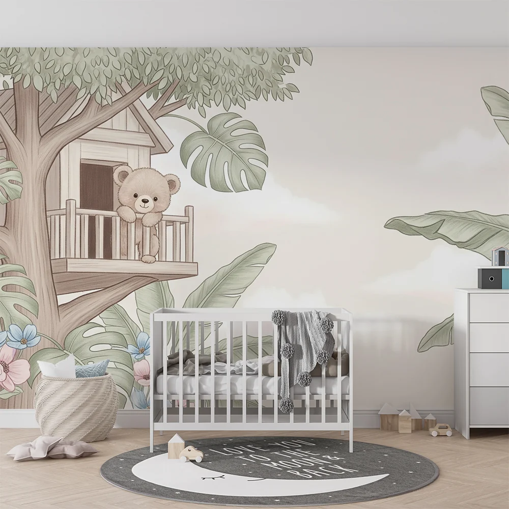 Papel de parede quarto bebê | Симпатичен мечо в къщичка на дървета