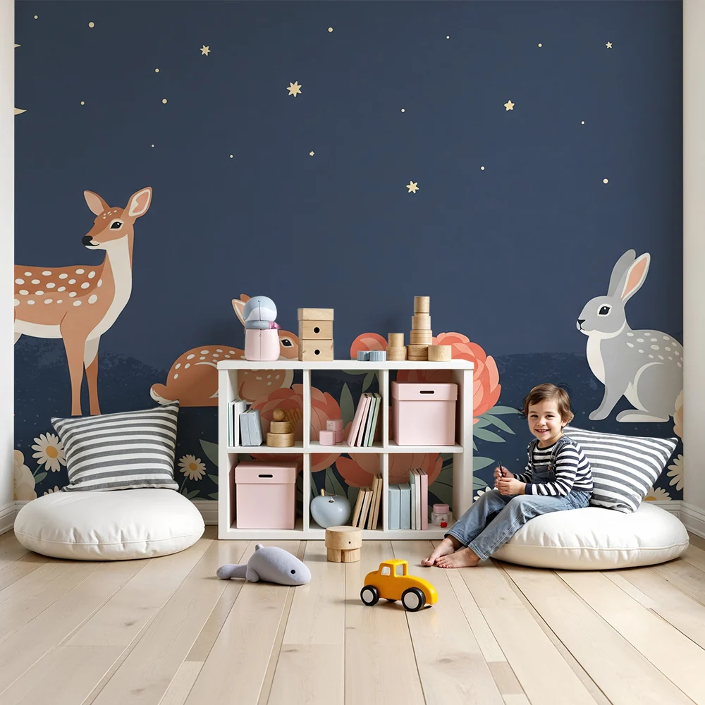 Papel de parede quarto bebê | Горски животни под звездно небе с нежни цветя