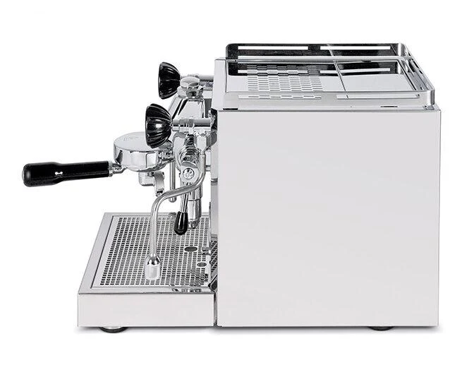 Quickmill Elevate R с ротационна помпа за портокалови филтри