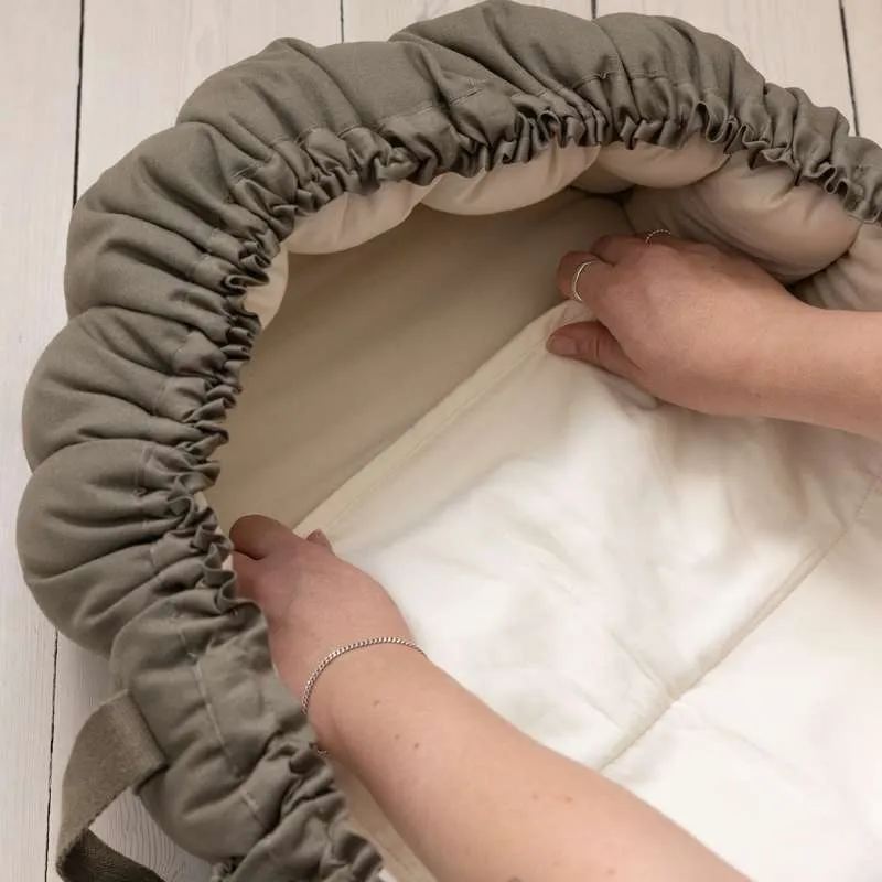 Sebra Възглавница за бебе - Babynest - Лунна светлина Бежов
