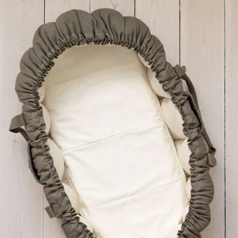 Sebra Възглавница за бебе - Babynest - Лунна светлина Бежов