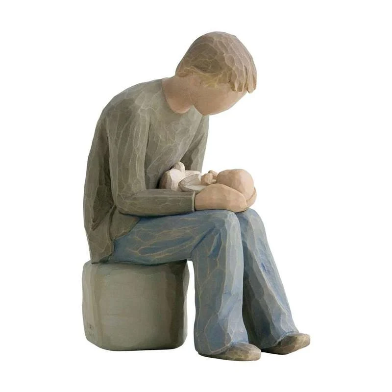 Willow Tree Нов татко фигурка (татко с бебе)