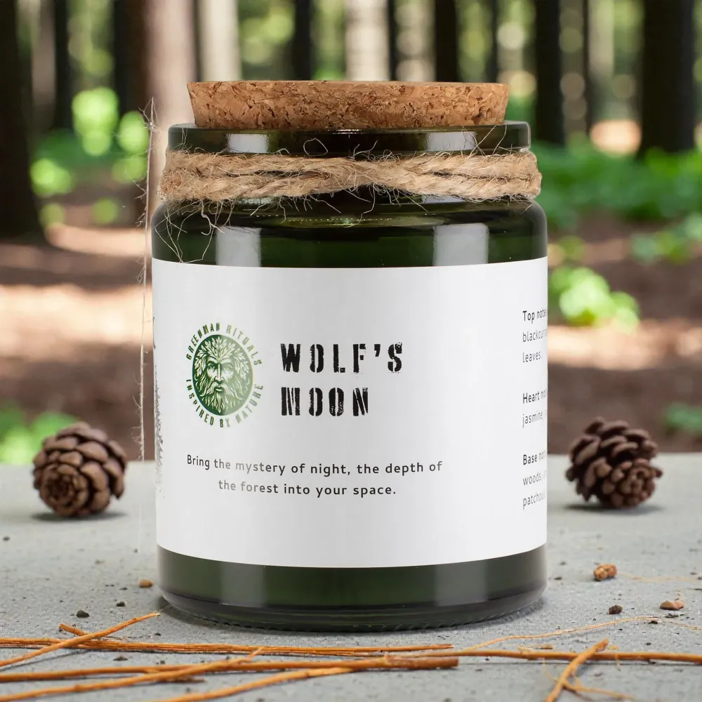 Зелен човек Woodwick соева свещ – Вълчата луна